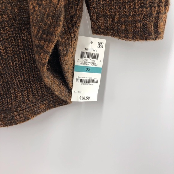 42. NWT!! Style & Co. Rust and Black Sweater - Picture 4 of 6